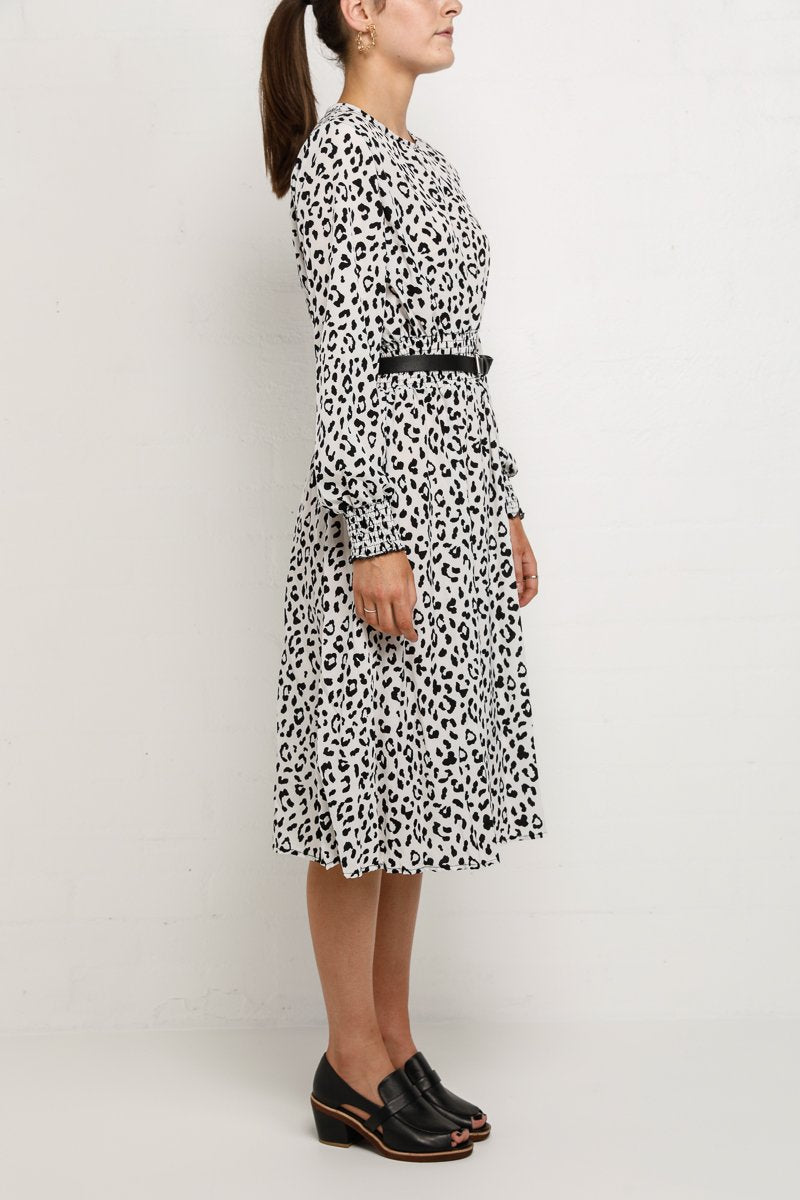 Izzi Long Sleeve Leopard Print Midi Dress